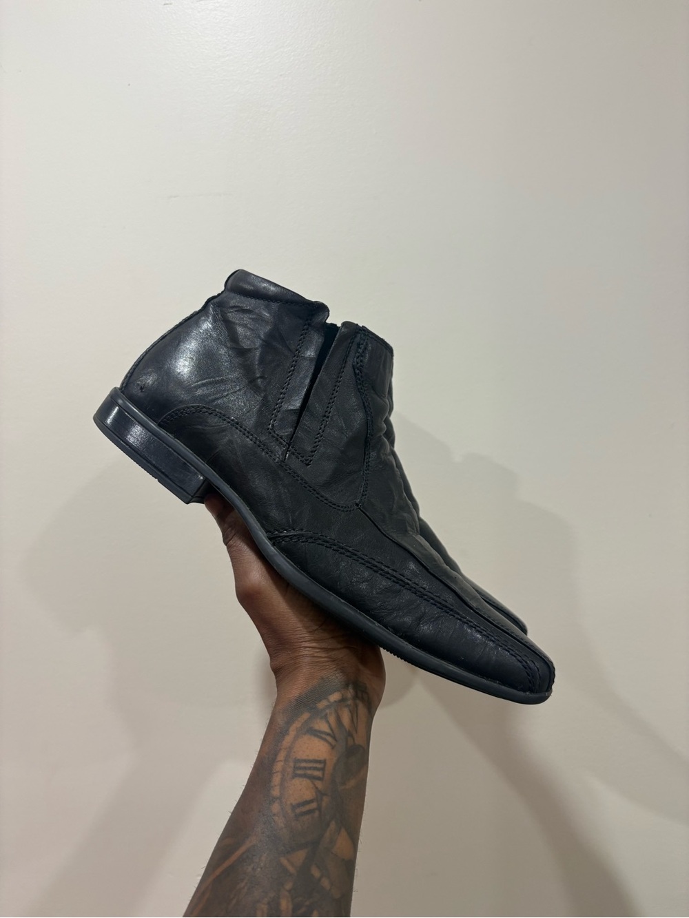 Classic Leather Chelsea Boots